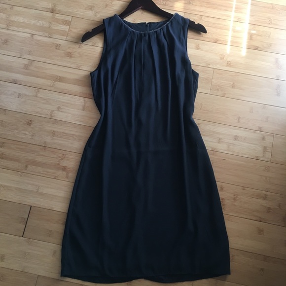 Black cocktail dress - Picture 2 of 3